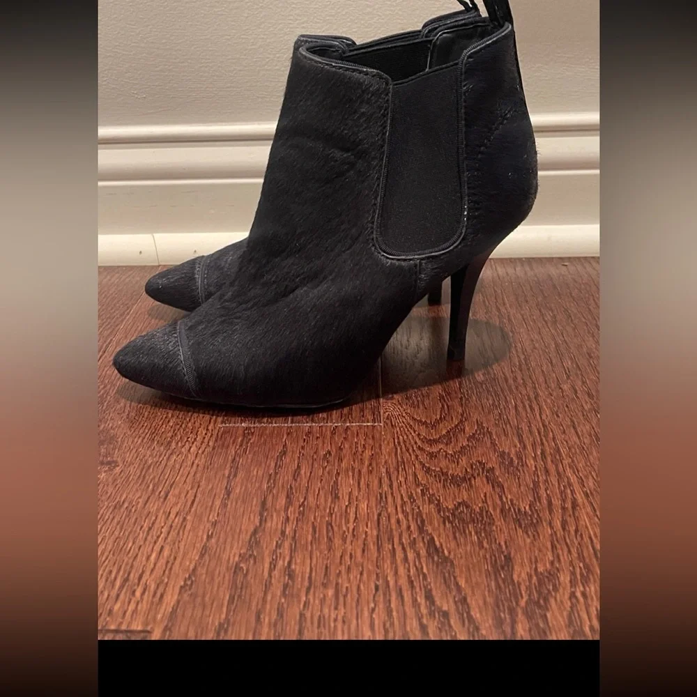 Tory Burch Navy Black Haircalf Ankle Boots Booties Women Shoes 6 1/2 M